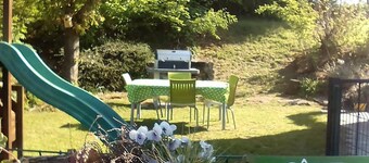 Semi-detached house in Willies with private garden and children's games