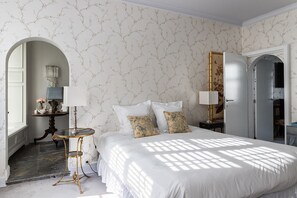 Deluxe Quadruple Room | Premium bedding, down duvets, minibar, iron/ironing board