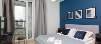 Comfortable Apartment in Zoliborz | Parking and Balcony