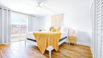 2 bedrooms, iron/ironing board, travel cot, free WiFi