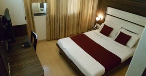 WiFi (無料)
