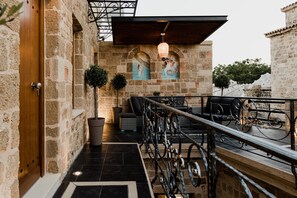 Suite estudio junior | Cocina privada | Cafetera de espresso y cafetera y tetera