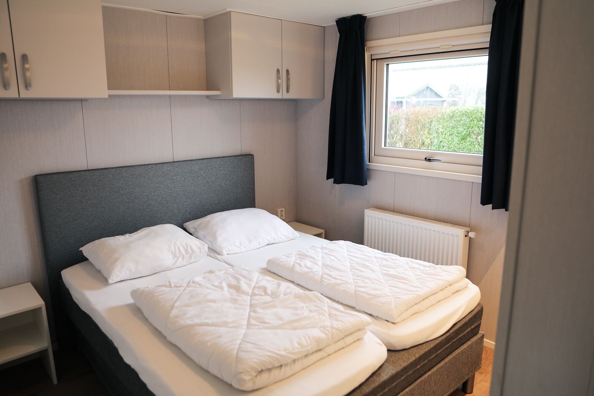 3 bedrooms, travel cot, free WiFi, bed sheets