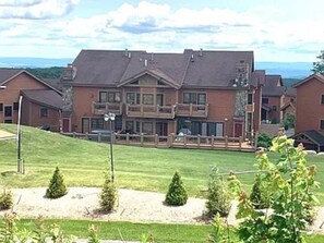 Exterior - 7 Springs - Private Southwind Townhome - Prime Location (Champion)