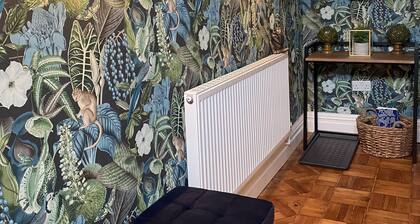 LUXURY ONE BEDROOM HOLIDAY APARTMENT