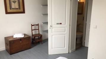 2 chambres, lit parapluie, Wi-Fi gratuit, draps fournis