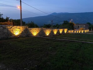 Property grounds - Villa Telma in Kostrčani - Haus für 8-10 Personen (Kostrcani)