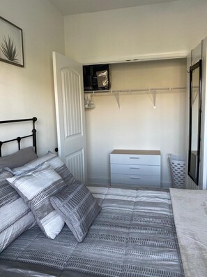 3 Schlafzimmer, Bügeleisen/Bügelbrett, kostenloses WLAN, Bettwäsche