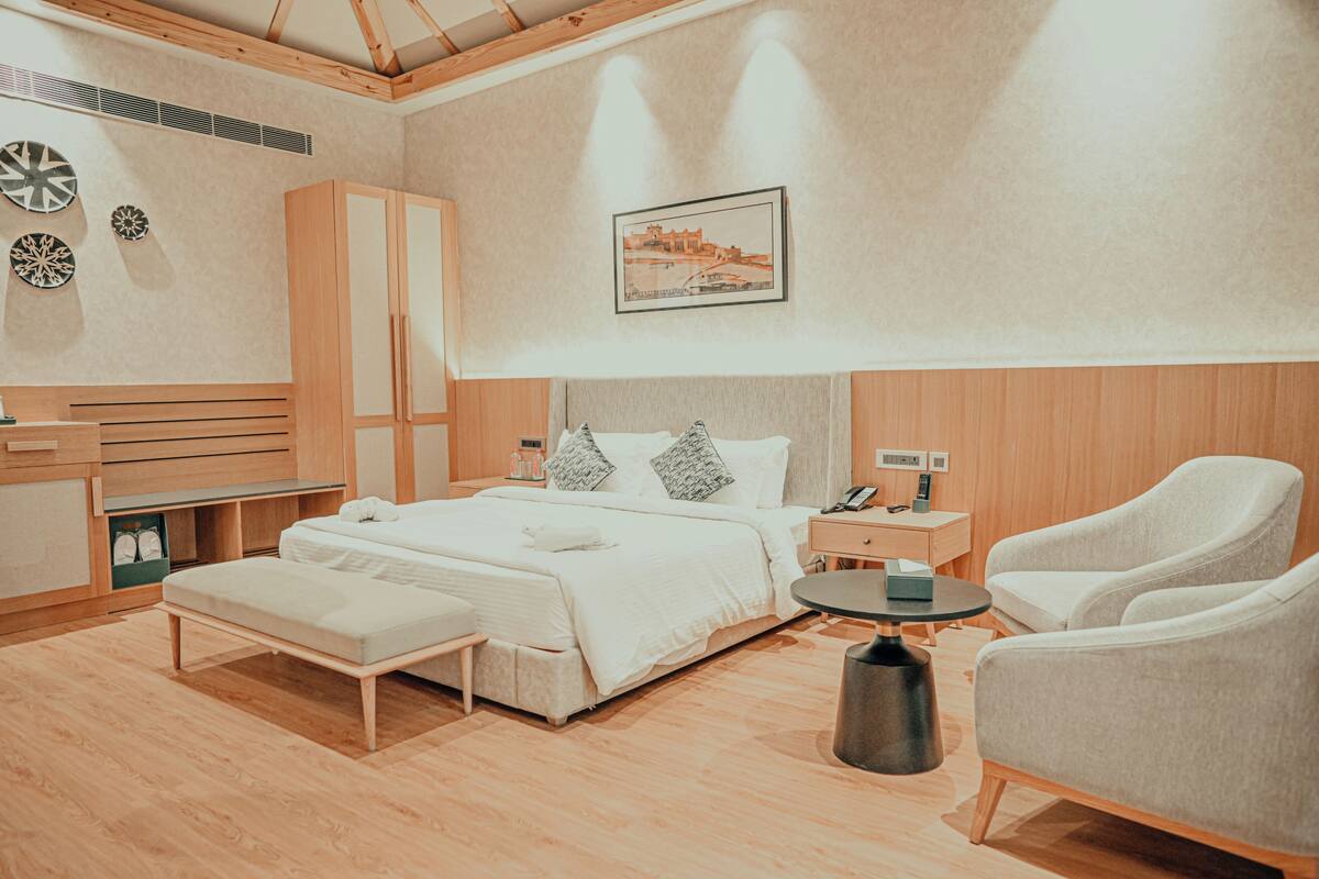 Cottage Room with Jacuzzi
