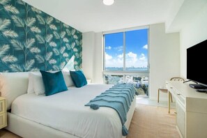 2 bedrooms, iron/ironing board, travel cot, WiFi