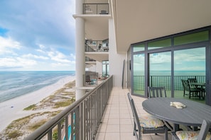 Outdoor dining - Stunning 3BR Phoenix West II Unit 1510 with Beautiful Gulf Front Views! (Orange Beach)