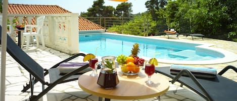 Outdoor pool, a heated pool