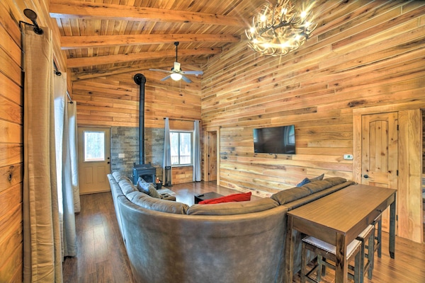 Angel Fire Vacation Rental | 3BR | 2.5BA | 1,680 Sq Ft | Stairs Required