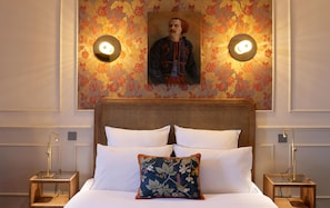 Deluxe Room | Premium bedding, pillowtop beds, individually decorated, desk
