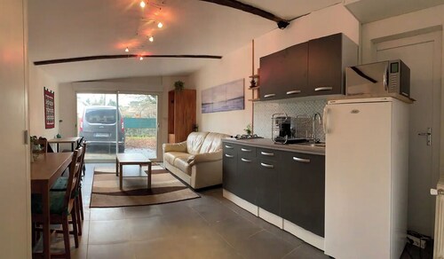 Lovely suite with on-site parking