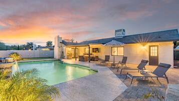 Et oppvarmet basseng