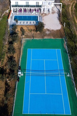 Sport court - VILLA  PANORAMA-SPORT,POOL&BAR (CISTA VELIKA  - Vodice)