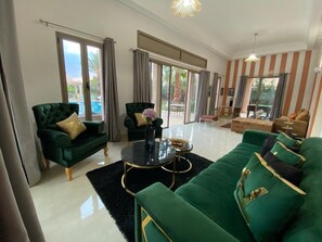 TV connectée, cheminée