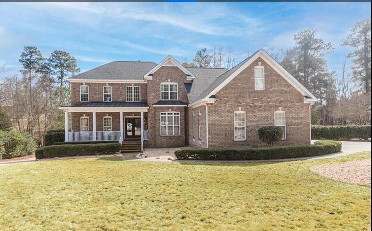 Custom home for entertainment for Masters week