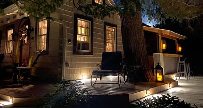 Loblolly Cottage - Enchanting Retreat set among towering pines.