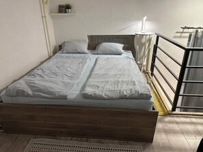 1 Schlafzimmer, Bügeleisen/Bügelbrett, WLAN