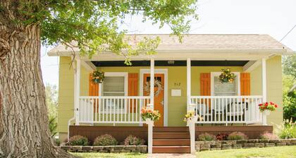 Cozy little house blocks from the Park & Fair Grounds. EV Charger equipped.