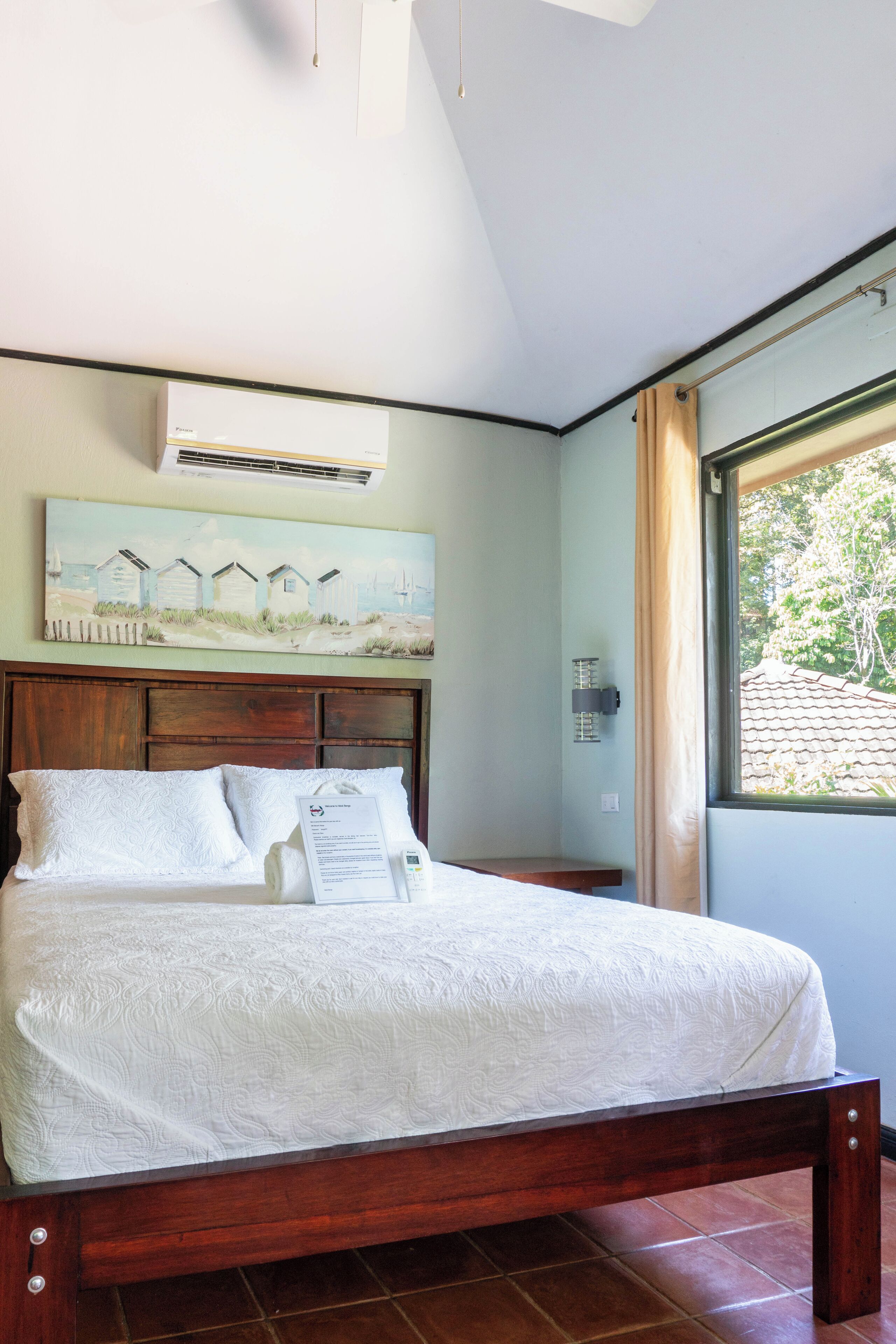 deluxe bungalow, 2 bedrooms, non smoking, 2 bathrooms | desk, free wifi, bed sheets