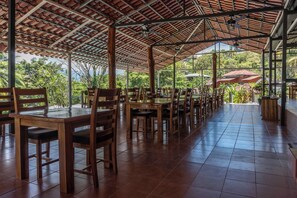 Restaurant - Bongo (Quepos)