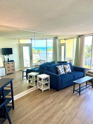 Studio, Ocean View (Waters Edge) | Individually decorated, individually furnished, iron/ironing board - Symphony Beach Club (Ormond Beach)