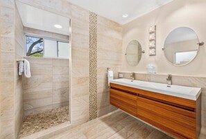 Combined shower/tub, hair dryer, towels, soap