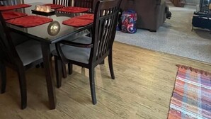 Interior - Mountain Cabin, Firepit + Fireplace, Free pool, gym, ski, water sports + more (Bushkill)