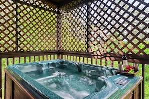 Baignoire à remous extérieure