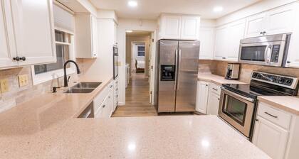 Beautiful Midcentury modern 4 bedroom home