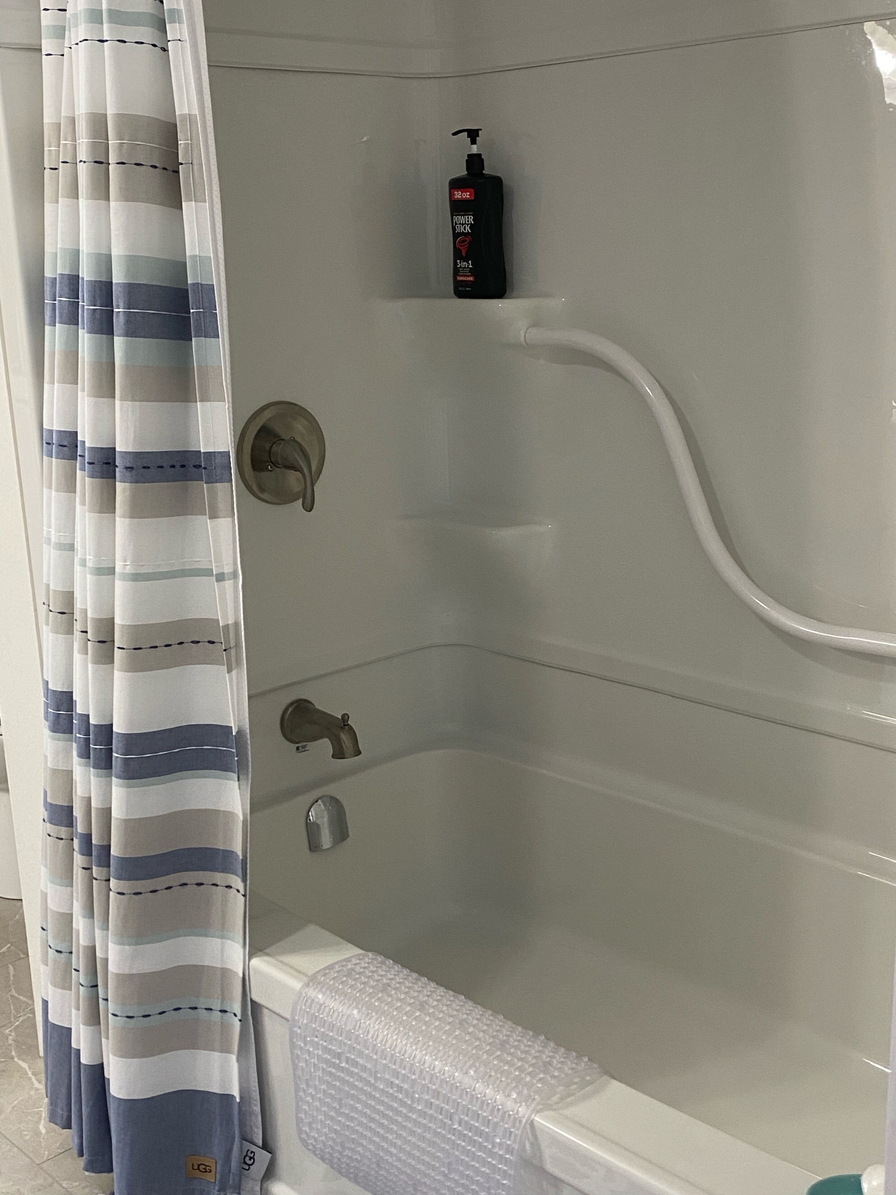 Tub/shower combo