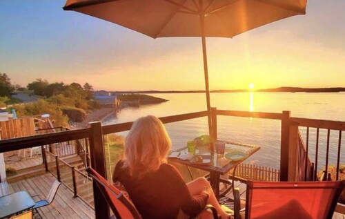 Brand New Oceanfront Sunset Suite in Wilson’s Beach