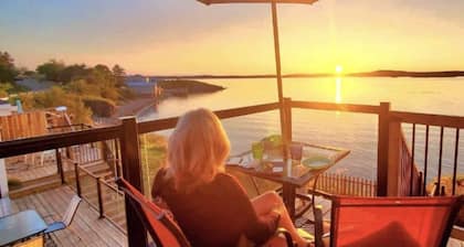 Brand New Oceanfront Sunset Suite in Wilson’s Beach