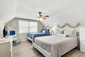 4 Schlafzimmer, Bügeleisen/Bügelbrett, Reisekinderbett, kostenloses WLAN