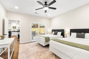 4 bedrooms, desk, travel cot, free WiFi - The 19th Hole - Poker Table - 2 mins to Pinehurst (Pinehurst)