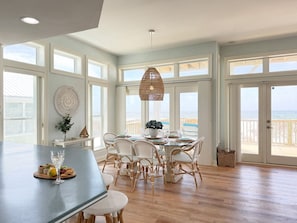 Dining - Oceanfront/Zero Steps to Beach/Views/4BR (Gulf Shores)