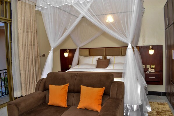 WiFi, bed sheets