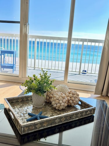Premium Beach Retreat  updated Floors&Vanities, 3Pools, Tennis, WiFi + TikiBar ⛱️