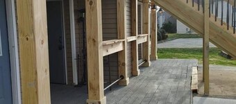 No chores! /6 guests /⬆️stairs /🦮🐈/WI-FI/24x24 rainshower head