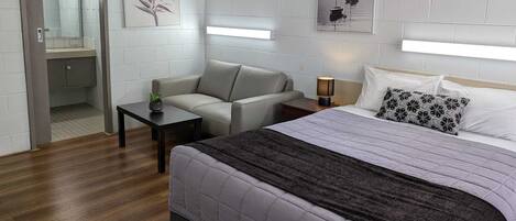 Superior Room, 1 Queen Bed