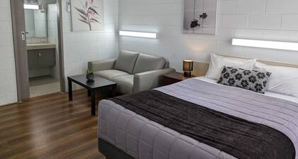 Morwell Parkside Motel