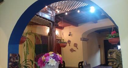 6 bedroom Home in Antigua Guatemala- Next to Iglesia Merced