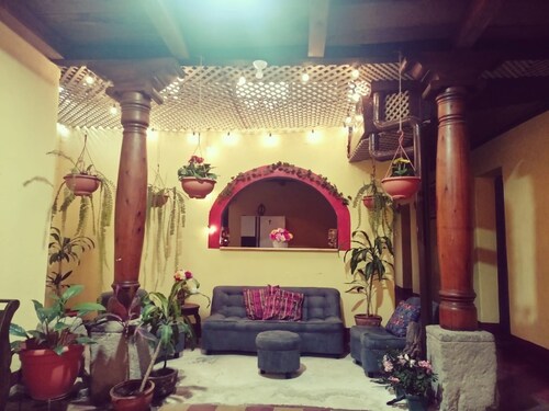 6 bedroom Home in Antigua Guatemala- Next to Iglesia Merced