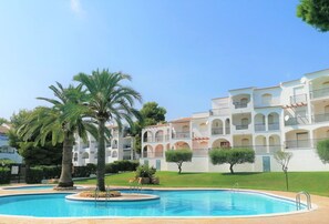 Pool - Font Nova F-1 LEK (Peñiscola)