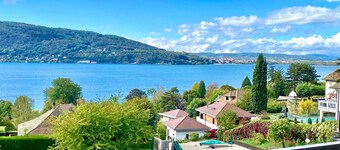3-room apartment with terrace and parking, Veyrier-du-Lac