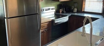 CUTE COTTAGE WITH A GAME ROOM