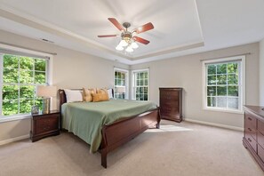 3 habitaciones, wifi gratis y ropa de cama 